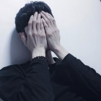 我多想有个人能对我说