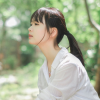 稚嫩吻痕 总有一些回忆，让我们