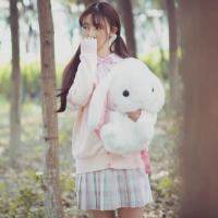 稚嫩吻痕 总有一些回忆，让我们