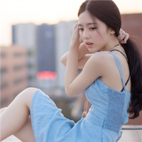 《美女琳》 都说世上伤心的人比开
