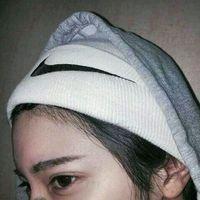 短发 看着闺蜜系着围裙给我