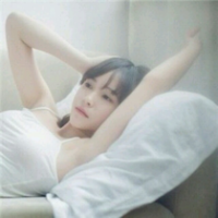 蹙眉 亲爱的。我会一直牵着