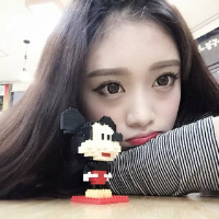 自作多情的人总觉得很感人 There is a