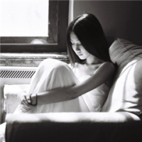 这里美女琳 生命必须有裂缝，阳光