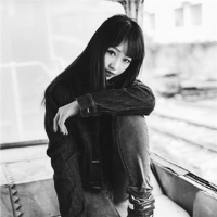这里美女琳 生命必须有裂缝，阳光