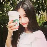 笑容动人你给几分 不回我消息的在手机上