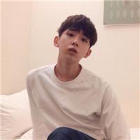 我以为我们心间只隔尘埃后来发现那是河海 献上我对你的爱，祝你