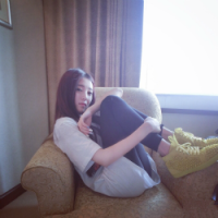 趁年轻去努力 别对不