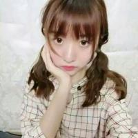 我怕没人比我更宠你 在自己的小世界里撒欢