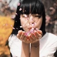 愿你一生平安喜乐 美好的女子常伴身旁 三分友谊，七分爱意，
