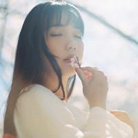 愿你一生平安喜乐 美好的女子常伴身旁 三分友谊，七分爱意，