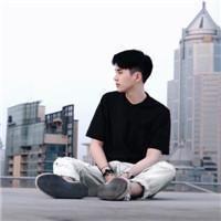 穿越人海 其实最痛苦的事是，明