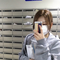 画旧模样。 每当女生围着你的时候