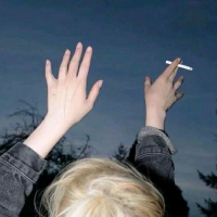开杯了 成熟的身心疲惫，不如