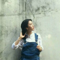 KarRoy 年轻的时候，连多愁善
