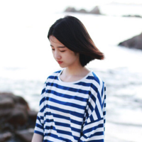 《美女琳》 最是那一低头的温柔，