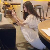 顾浪女 这个城市，到处吹着思