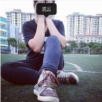 多少故事匆匆留 却从未走到最后 别人的钱财乃我的身外