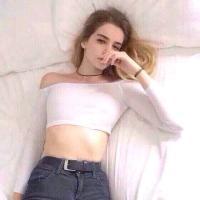 你看前面分道扬镳的那两个人像极了我和你 讲真，我心情不好的时