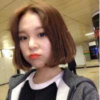 三月桃花，两人一马，