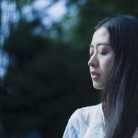 Lin. 诗和远方，越走越脏。