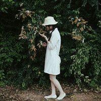 Lin. 诗和远方，越走越脏。