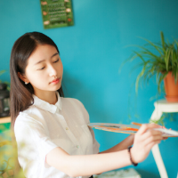 《美女琳》 读书游走充实自己做一