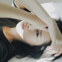 随忆 泛 泛 之 辈 ,