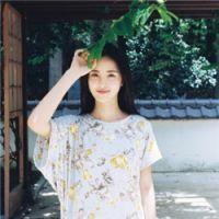 阿沁一人走 不必得到大众欢呼与恭