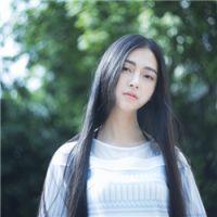 阿沁一人走 不必得到大众欢呼与恭