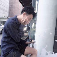 就算再离开也别忘记要快乐 我们都没有错，只是放