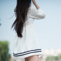 蹙眉 只是女人容易一往情深