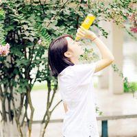 任人渐疏。 爱情只不过是一场随遇