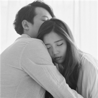 莫生情 人活一张脸 树活一张