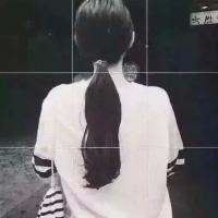 漂亮女头像  我不说你懂得 很多人喜欢做两件事：