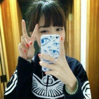 只是想起那次你牵我的