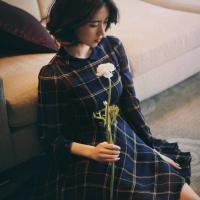 短发女孩 時間輪回 我卻還是沒