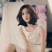 短发女孩 時間輪回 我卻還是沒