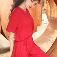 柏林少女 本想就此逃离，突然发