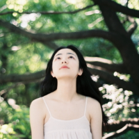 《美女琳》 人生能有几时痛，唯有