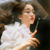 浪女 花开成海，思念成灾。