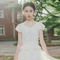何 有个笑话叫爱情，笑得