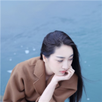 清酒微凉 孤单不是与生俱来，而