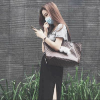 都在错爱 一个爱面子的人身后都