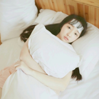 夏尤 唔、对。过期的牛奶我