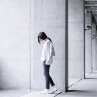 权。 愛一個值得你付出一顆