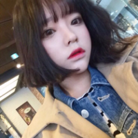 短发???? 夜深沉的演译了一曲又