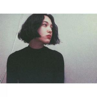 韩图 我为你，哭着笑坐着等