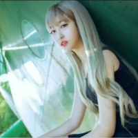 nike少女 友谊，多么善良的两个