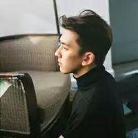 撕衫：都随你 你要一个按时催你睡觉